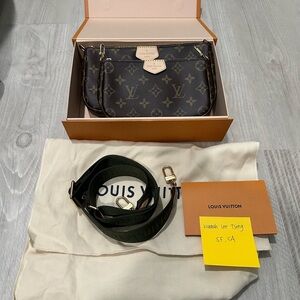 Louis Vuitton Multi Pochette